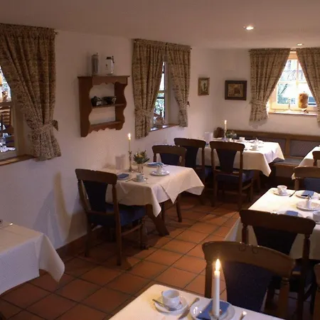 Hotel Aust - 3*