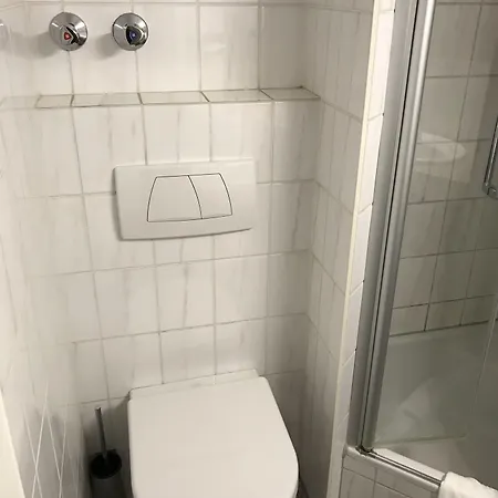 Hotel Aust - 3*