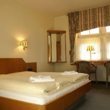 Aust - Hotel Warendorf